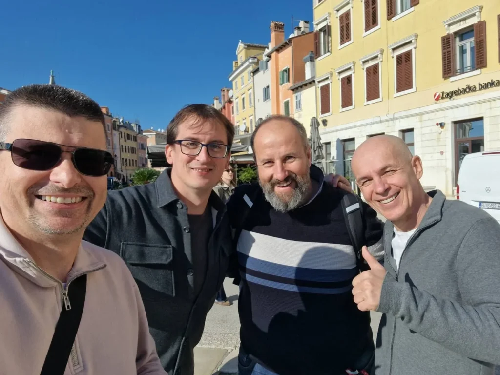 Susret uživo sa SFTeamom u Rovinju – članovi SFTeama tijekom zajedničkog druženja i razgovora o razvoju SFT21 Business Concepta.